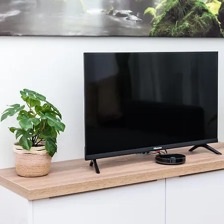 Mickiewiczova Free Parking By Veronika & Jano 布拉迪斯拉发