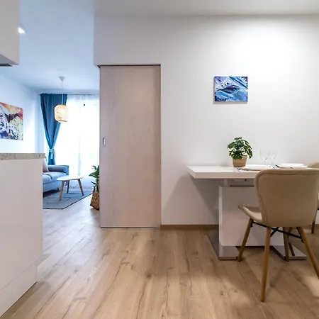 Mickiewiczova Free Parking By Veronika & Jano * Pressburg