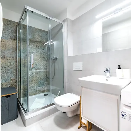 Mickiewiczova Free Parking By Veronika & Jano Διαμέρισμα *